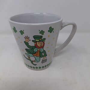 Atico International Irish Novelty Mug Leprechan Shamrock White Green Ceramic